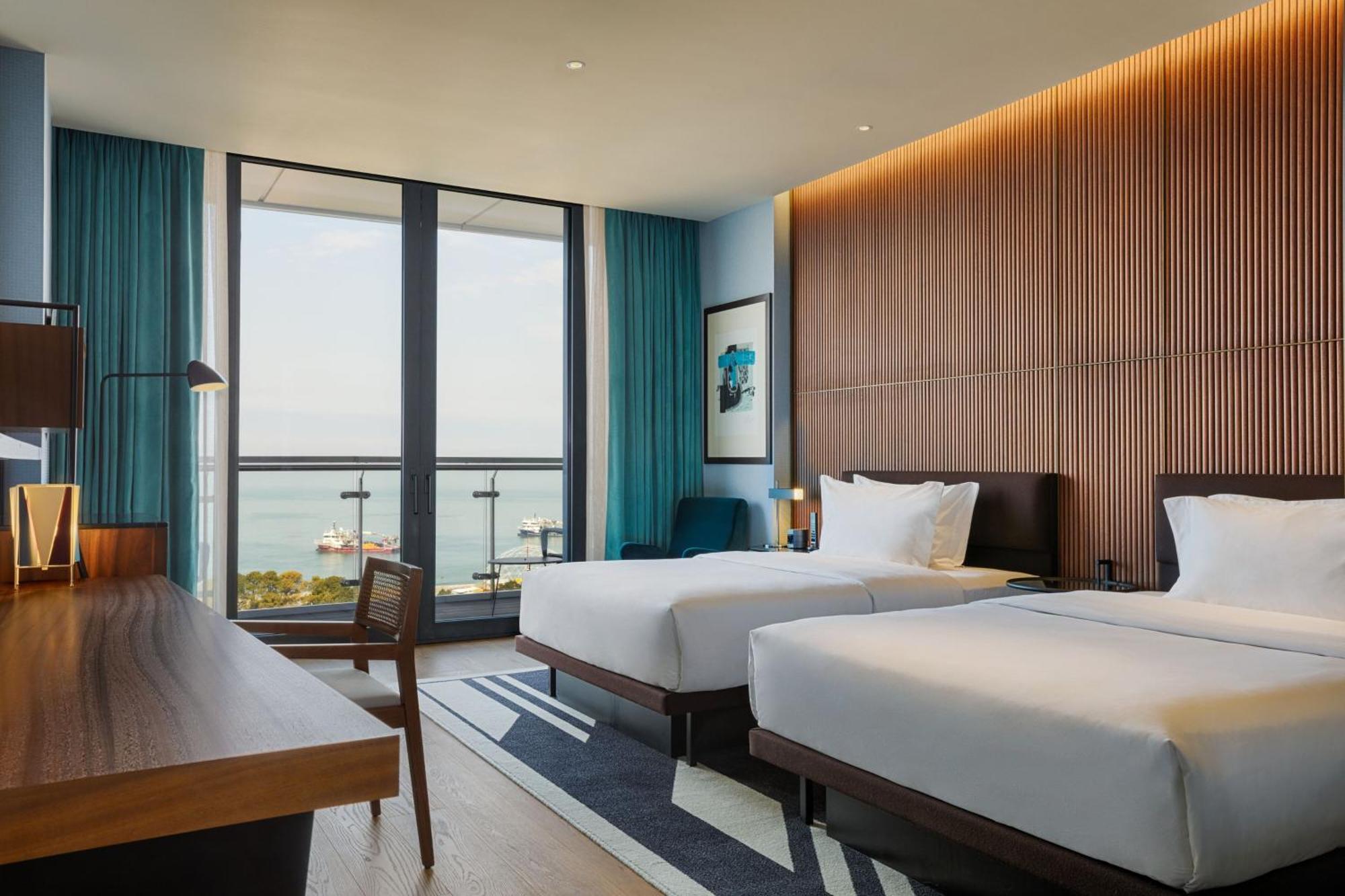 Le Meridien Batumi Luaran gambar