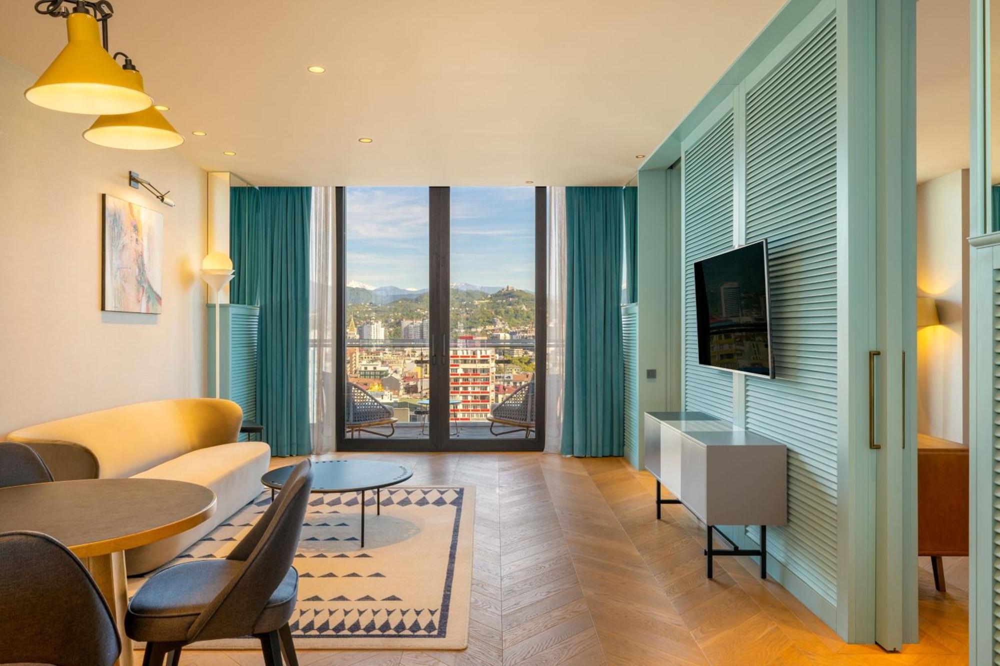 Le Meridien Batumi Luaran gambar